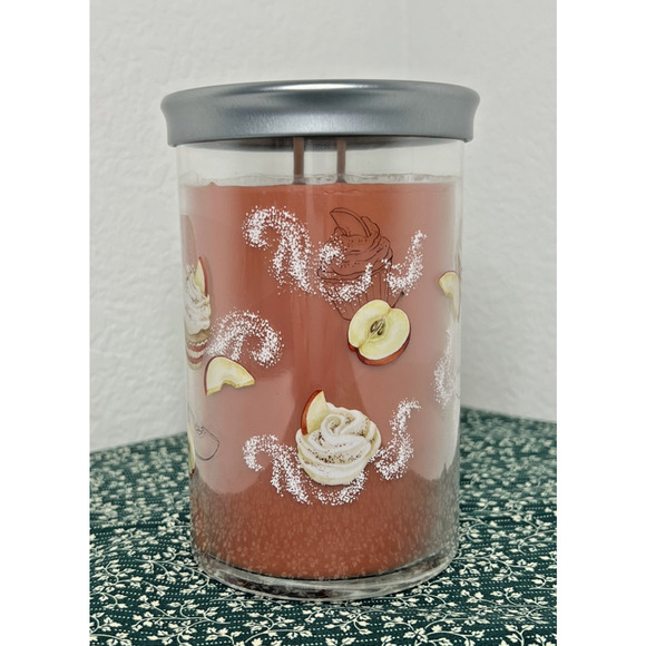 Yankee Candle SUGARED CINNAMON APPLE Large 2 wick Tumbler 20oz New Housewarmer - Picture 4 of 7